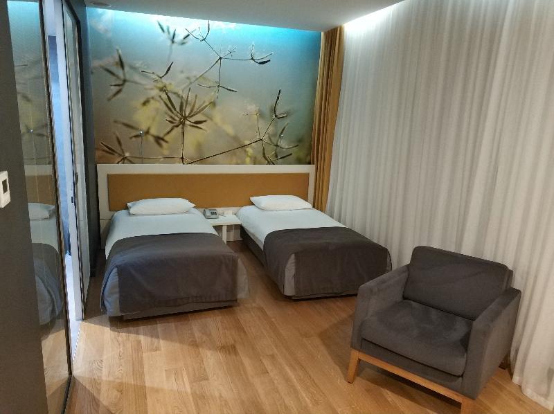 Tav Airport Hotel Izmir Zewnętrze zdjęcie